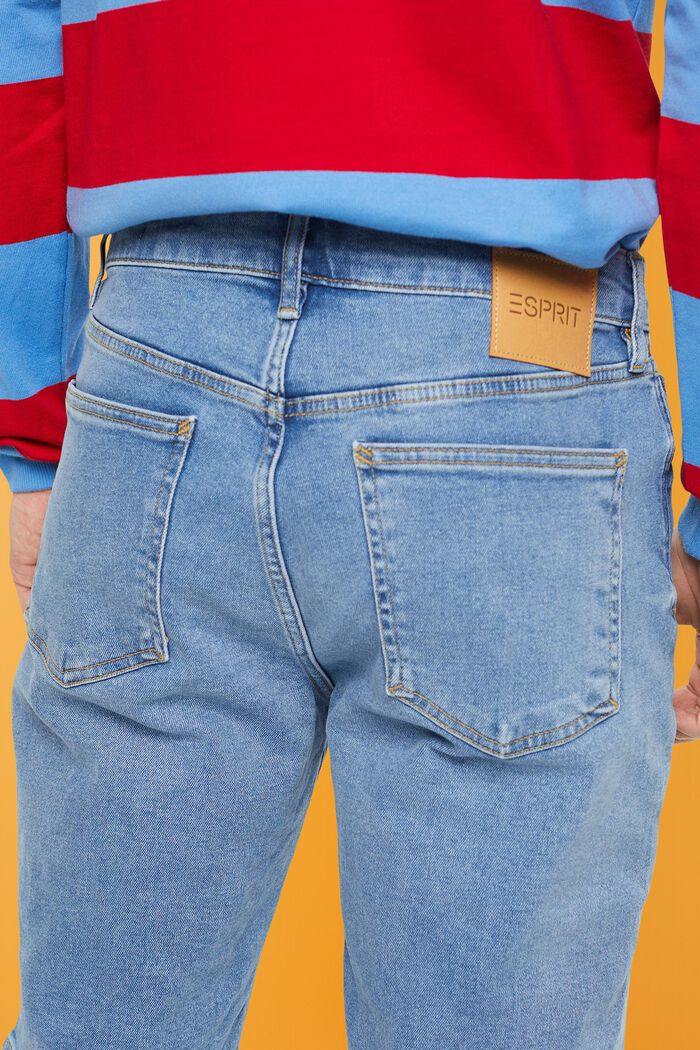 Jeansshorts med ledig smal passform, BLUE MEDIUM WASHED, detail image number 4