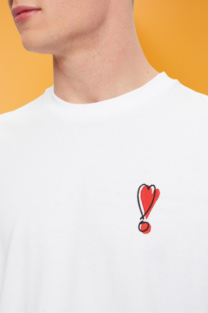 T-shirt med hjärtmotiv i hållbar bomull, WHITE, detail image number 2
