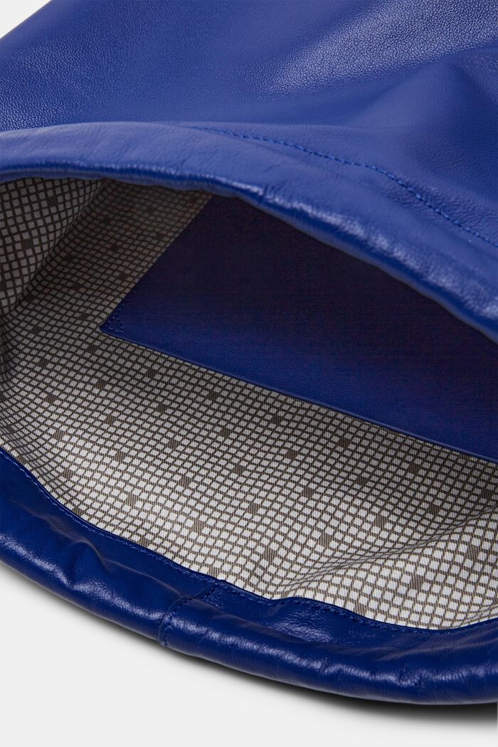 Ryggsäck i skinn med dragsko och logo, BRIGHT BLUE, detail image number 3