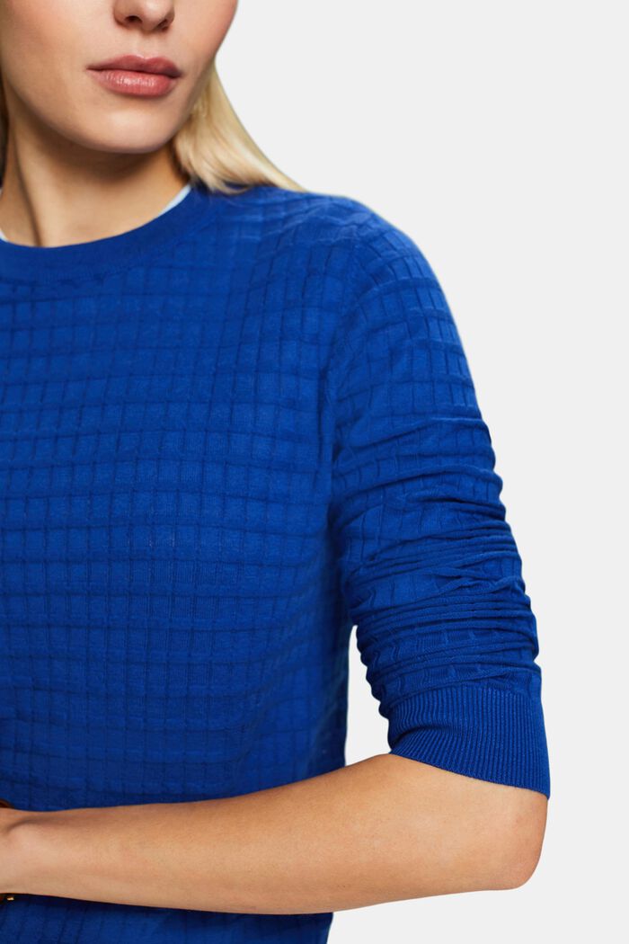 Strukturstickad tröja, BRIGHT BLUE, detail image number 3