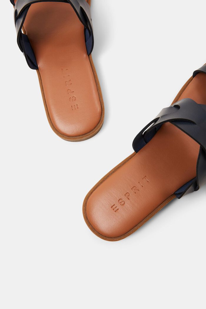 Flätade slip-in sandaler i veganskt läder, NAVY, detail image number 4