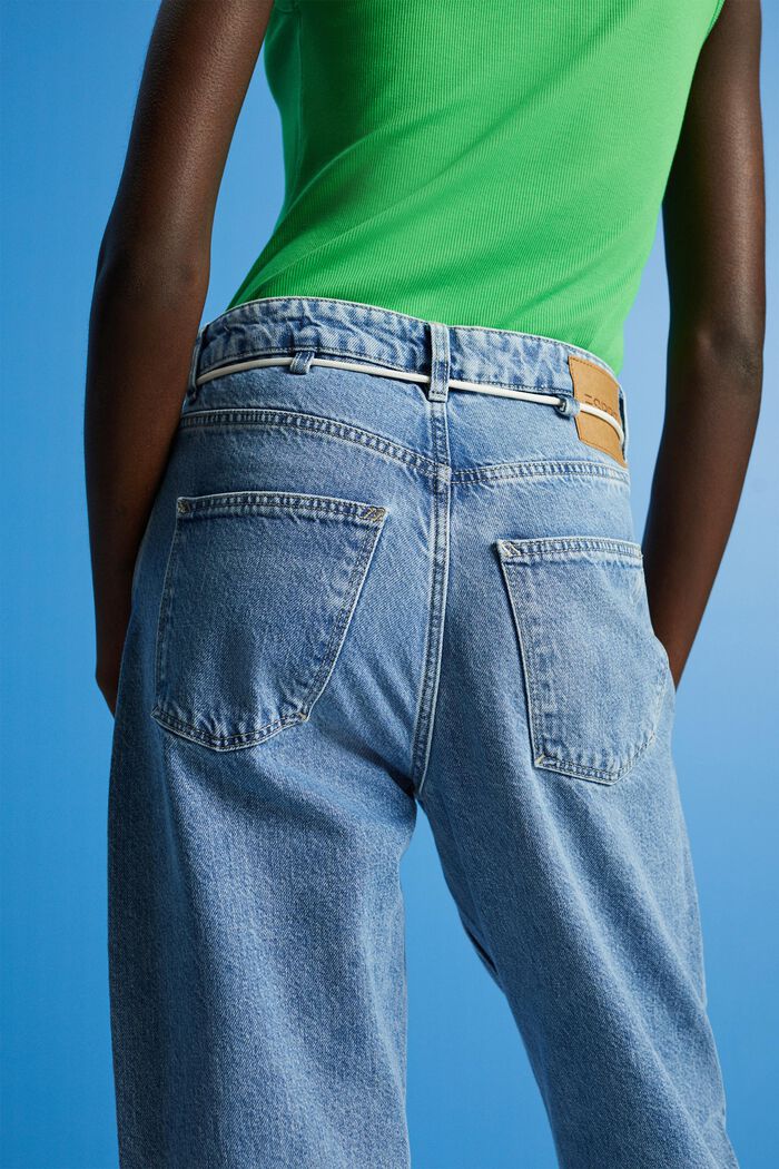 Jeans i kortare dad-modell, BLUE LIGHT WASHED, detail image number 4