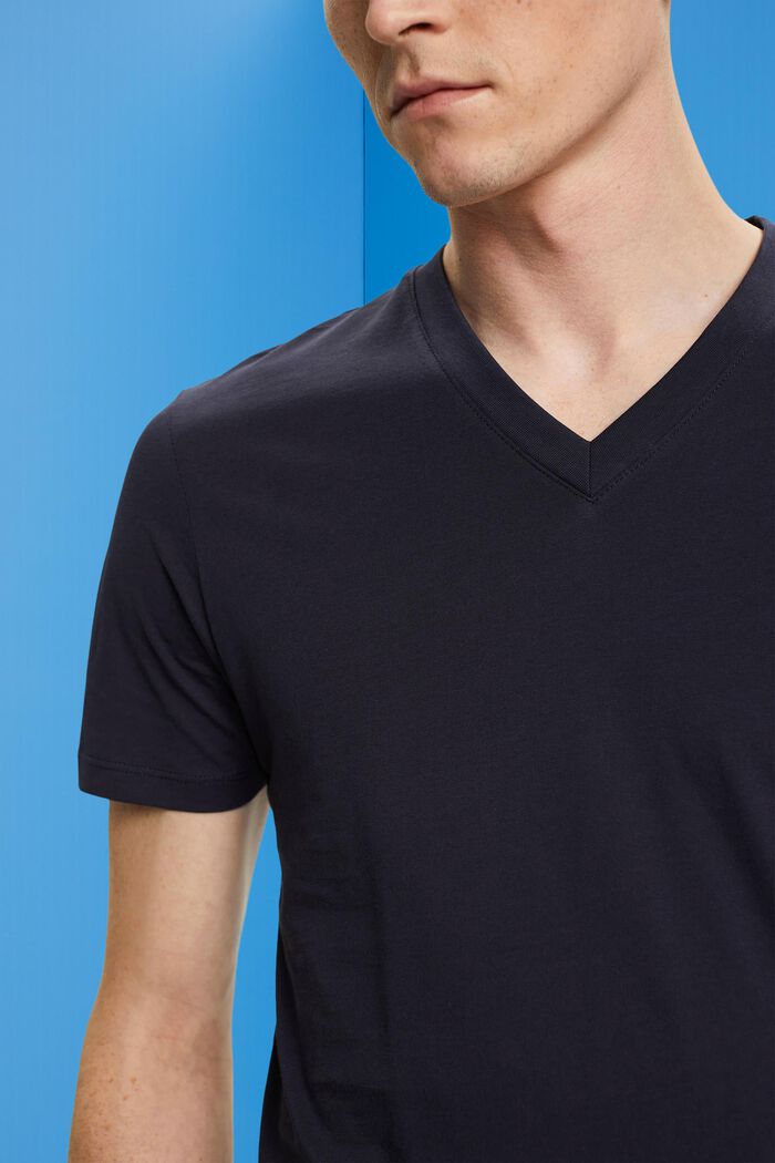 V-ringad T-shirt i bomull med smal passform, NAVY, detail image number 2