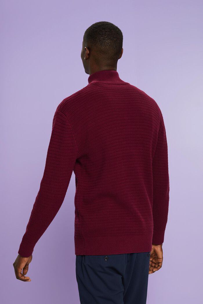 Stickad tröja i texturerad bomull, GARNET RED, detail image number 2
