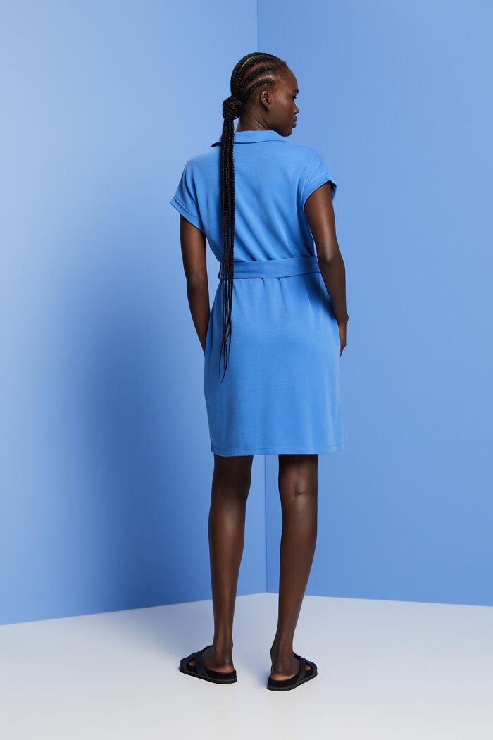 Stickad klänning med knytskärp, TENCEL™, BRIGHT BLUE, detail image number 3