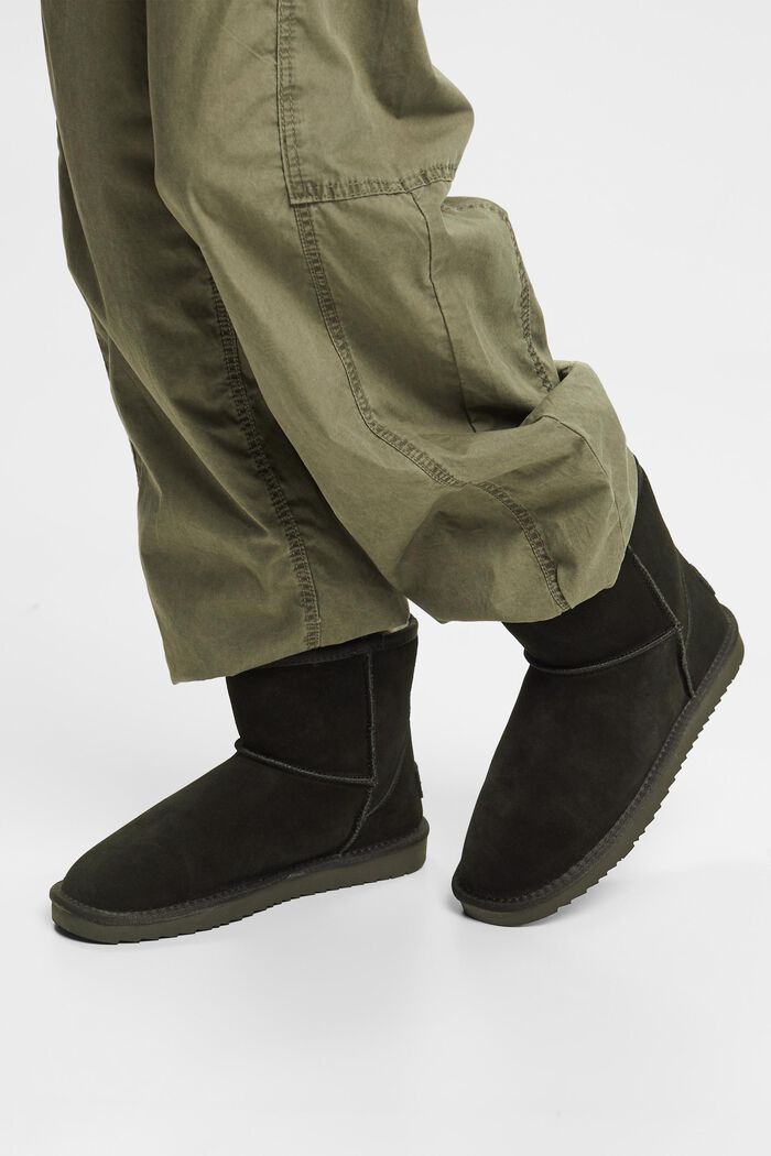 Fodrade boots i mocka med fuskpälsfoder, BLACK, detail image number 1