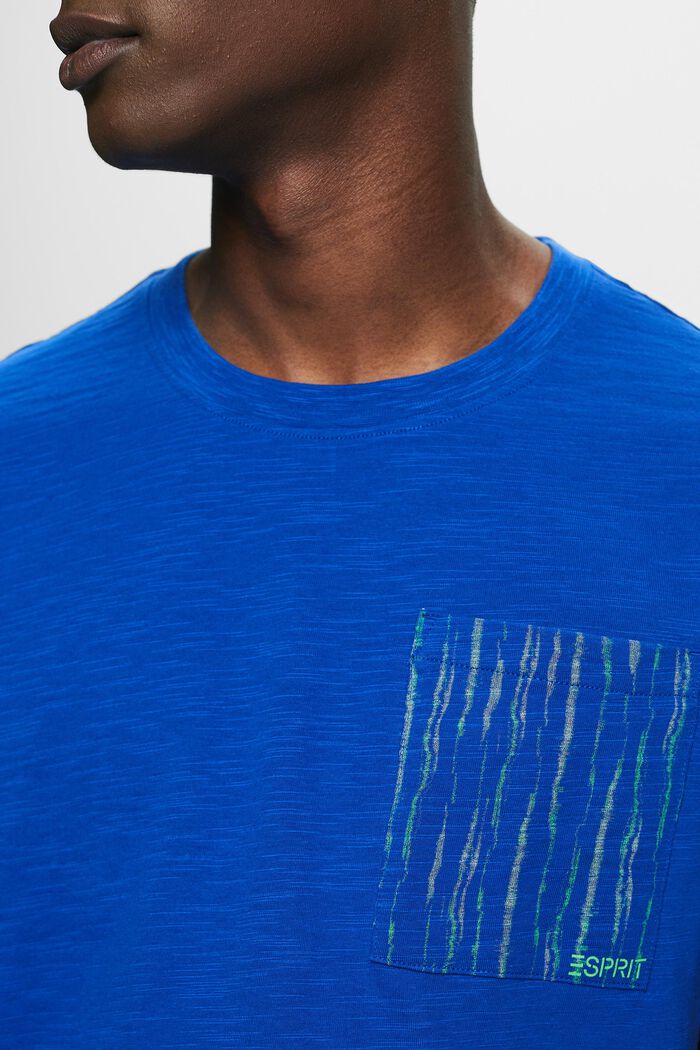 T-shirt av slub-bomull med logo på fickan, BRIGHT BLUE, detail image number 3