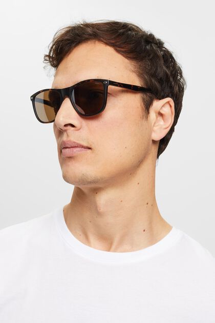 Solglasögon med fyrkantig båge