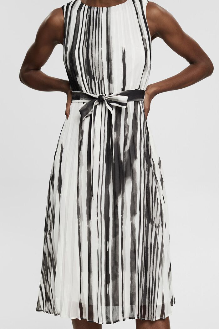 Återvunnet material: plisserad klänning med mönster, BLACK, detail image number 3