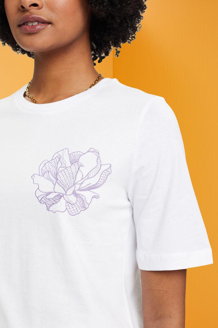 Bomulls-T-shirt med broderad blomma, OFF WHITE, detail image number 2
