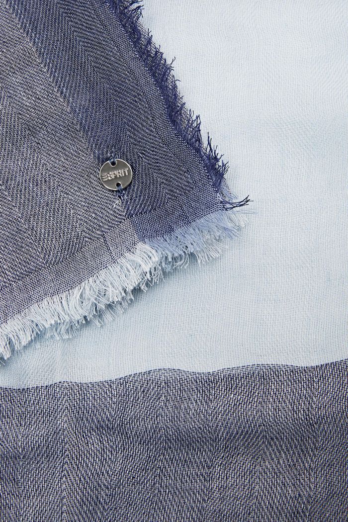 Trefärgad vävd sjal, PASTEL BLUE, detail image number 1