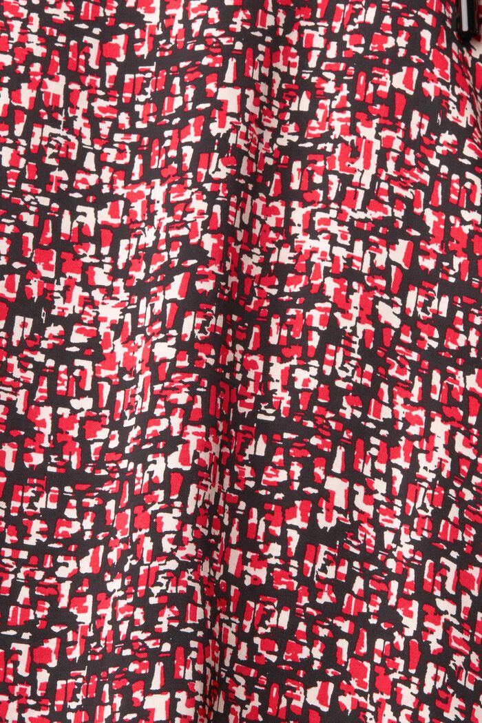 Satinblus med rynkad krage, LENZING™ ECOVERO™, RED COLORWAY, detail image number 4